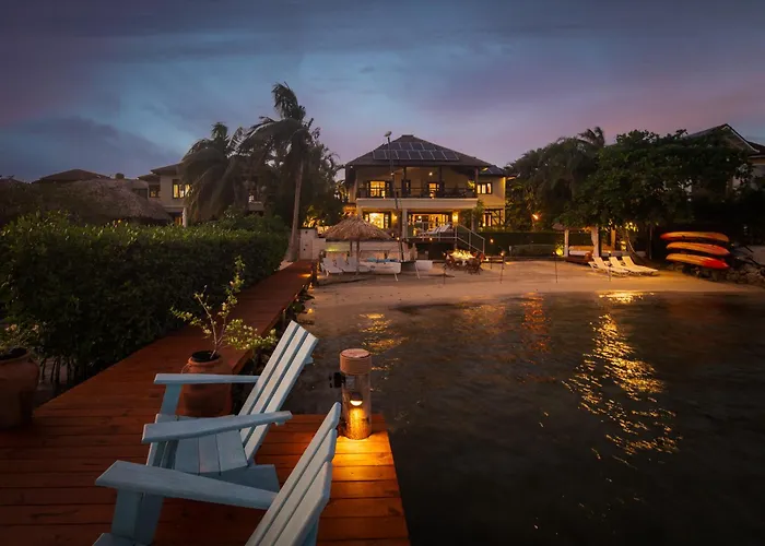 Afimi House 4br Beachfront Villa