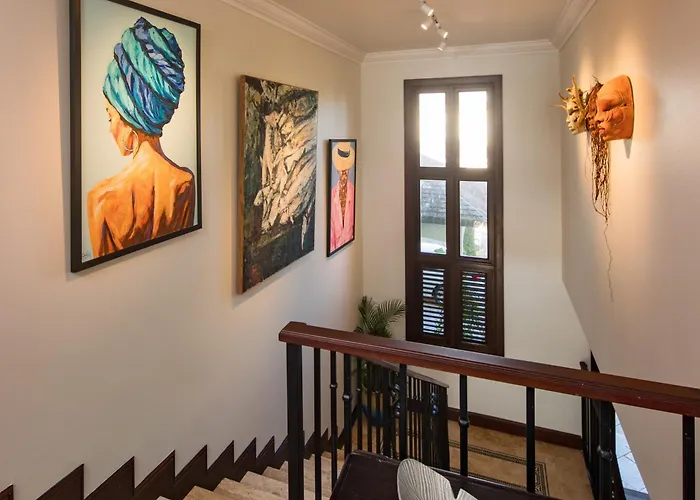 Afimi House 4br Beachfront Montego Bay