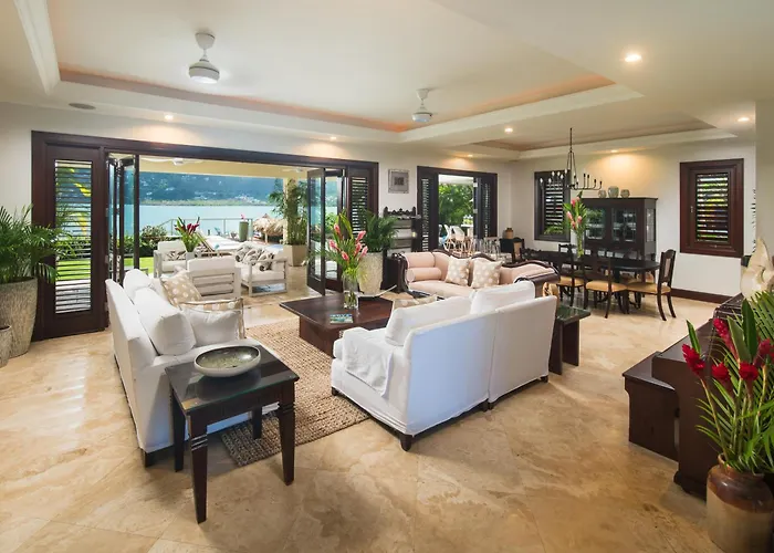 Afimi House 4br Beachfront Villa Montego Bay