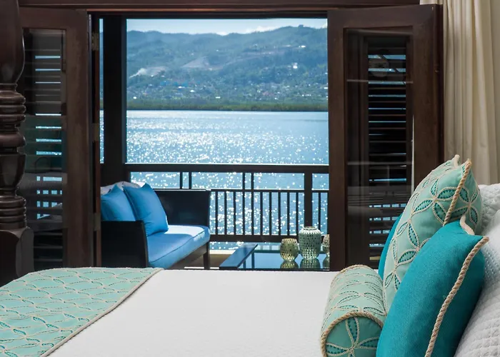 Villa Afimi House 4br Beachfront Montego Bay