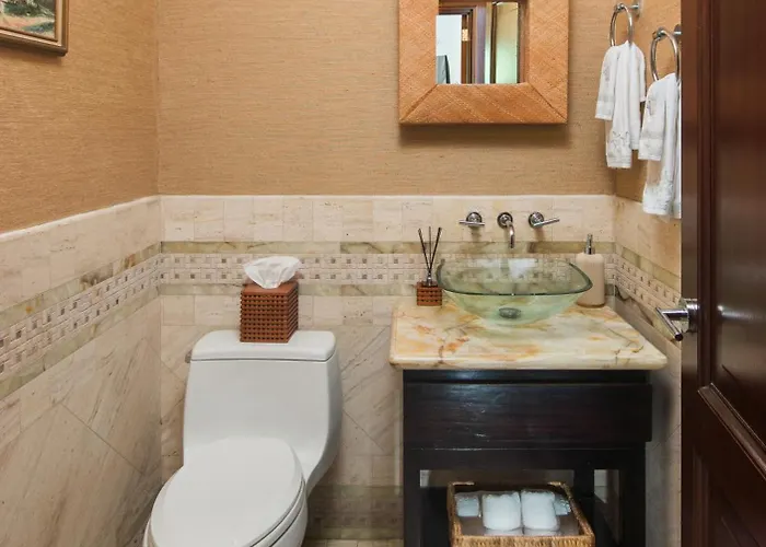 Afimi House 4br Beachfront Montego Bay