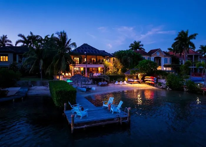 Afimi House 4br Beachfront Montego Bay